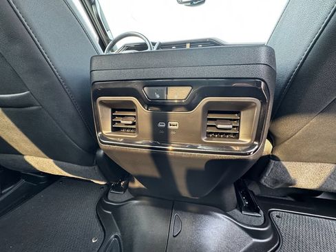Used 2024 GMC Sierra 2500 AT4 w/ AT4 Premium Plus Package AWD/4WD image 37