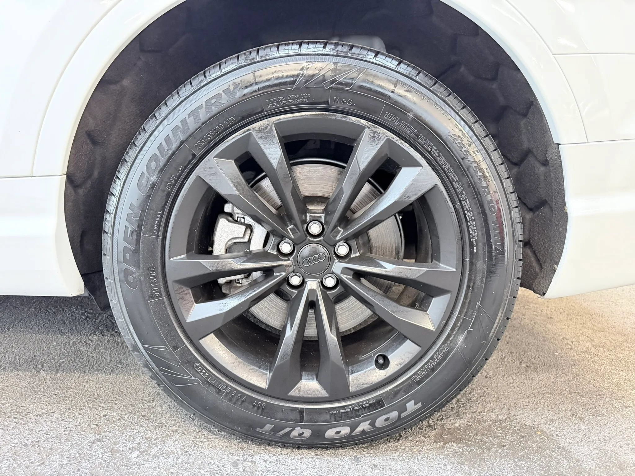 Used 2017 Audi Q7 3.0T Premium AWD/4WD image 10