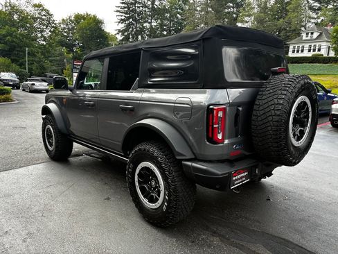 Used 2022 Ford Bronco Badlands w/ Sasquatch Package AWD/4WD image 12