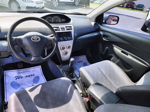 Used 2007 Toyota Yaris image 17
