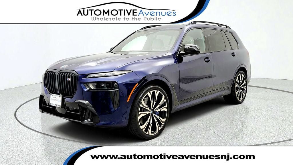 Used 2024 BMW X7 M60i w/ Executive Package AWD/4WD image 1