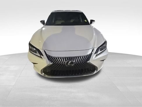 Used 2021 Lexus ES 350 w/ Premium Package image 32