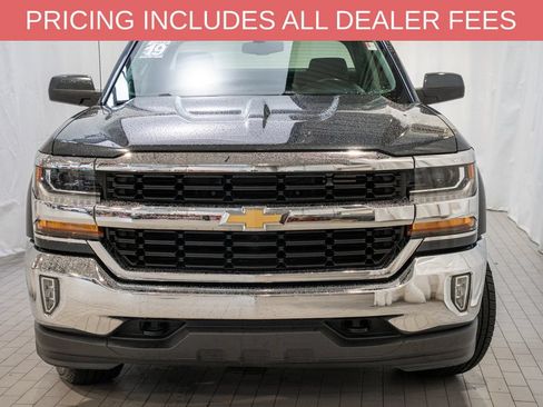 Used 2019 Chevrolet Silverado 1500 LT w/ All Star Edition AWD/4WD image 2