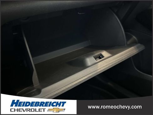 Used 2024 Chevrolet Trax LT w/ Driver Confidence Package FWD image 26