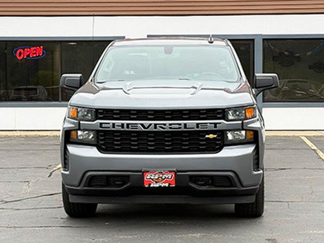 Used 2020 Chevrolet Silverado 1500 Custom w/ Custom Value Package AWD/4WD image 8