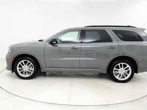 Used 2024 Dodge Durango GT AWD/4WD image 2