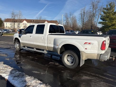 Used 2010 Ford F350 Lariat image 5
