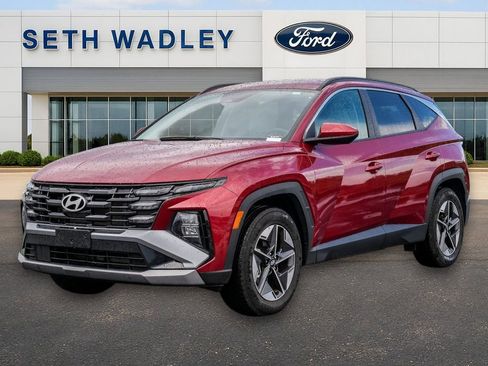 Used 2025 Hyundai Tucson SEL FWD image 3
