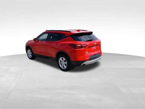 Used 2019 Chevrolet Blazer LT w/ Sound & Technology Package AWD/4WD image 3