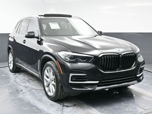 Used 2023 BMW X5 xDrive40i w/ Parking Assistance Package AWD/4WD image 7