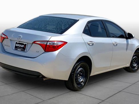 Used 2016 Toyota Corolla LE FWD image 11