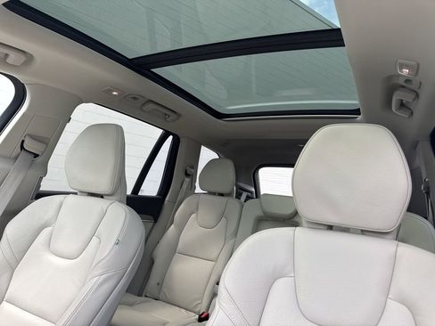 Used 2023 Volvo XC90 B6 Plus w/ Protection Package AWD/4WD image 34