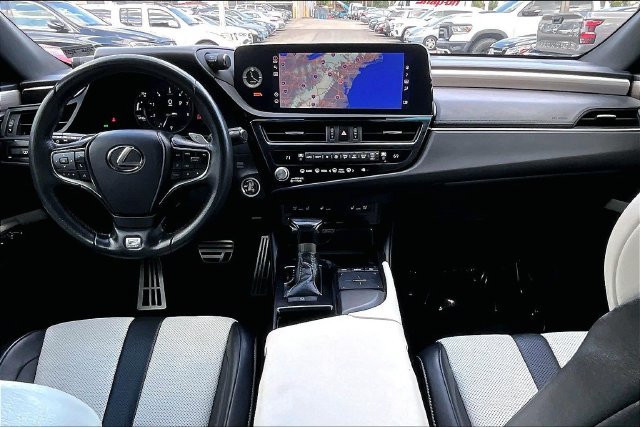 Used 2022 Lexus ES 350 F Sport w/ Accessory Package FWD image 12