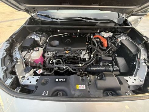 Certified 2021 Toyota RAV4 XSE AWD/4WD image 34