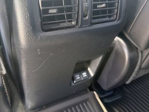 Used 2021 Toyota 4Runner Limited AWD/4WD image 19