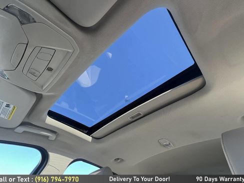 Used 2017 Ford Focus Titanium image 23