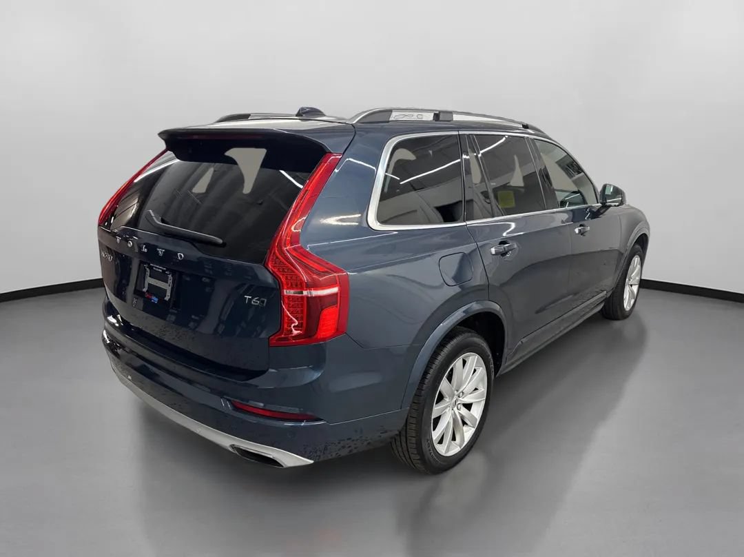 Used 2019 Volvo XC90 T6 Momentum AWD/4WD image 10