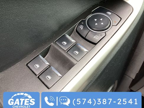 Used 2023 Ford Explorer XLT w/ Class IV Trailer Tow Package image 27