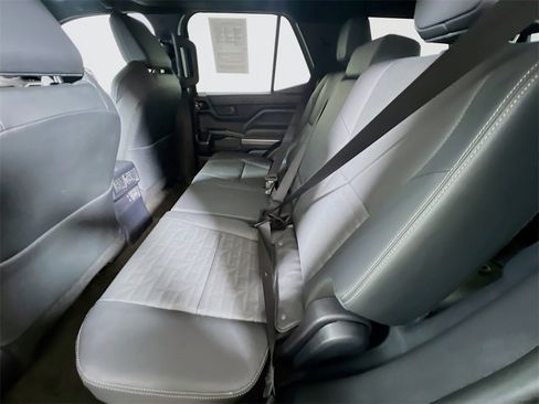 Certified 2025 Toyota 4Runner TRD Off-Road Premium image 22