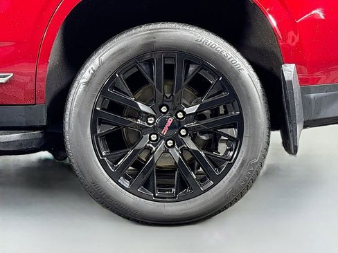 Certified 2023 GMC Yukon SLT w/ SLT Premium Package AWD/4WD image 38