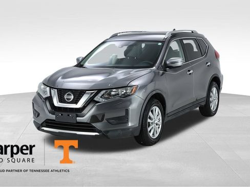 Used 2019 Nissan Rogue SV FWD image 1