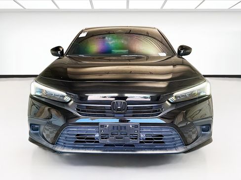 Used 2023 Honda Civic Sport image 2
