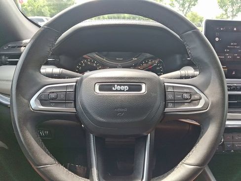 Used 2023 Jeep Compass Limited AWD/4WD image 19