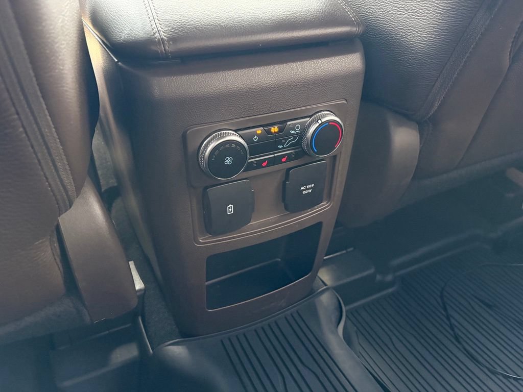 Used 2021 Ford Explorer King Ranch w/ Premium Technology Package AWD/4WD image 30