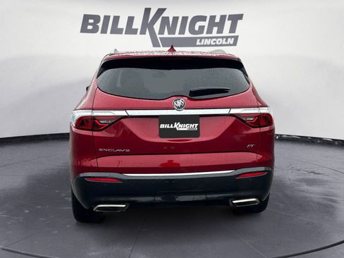 Used 2023 Buick Enclave Essence w/ Experience Buick Package FWD image 4