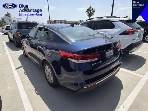 Used 2018 Kia Optima LX FWD image 15