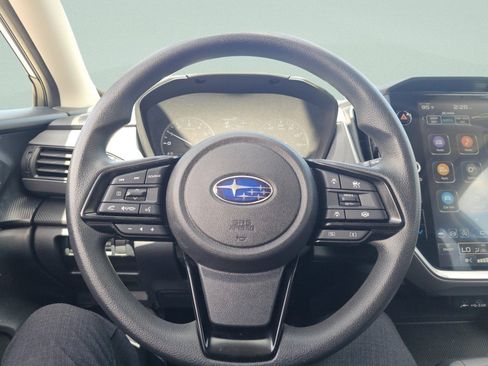 Used 2025 Subaru Crosstrek 2.5i Premium AWD/4WD image 31