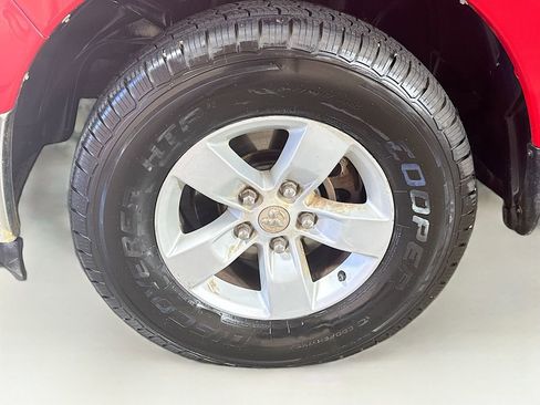 Used 2017 RAM 1500 Classic SLT image 34