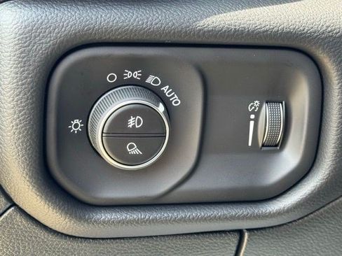 New 2026 RAM 1500 Big Horn w/ Night Edition AWD/4WD image 12