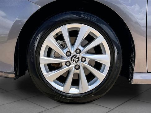 Used 2024 Toyota Camry LE FWD image 10