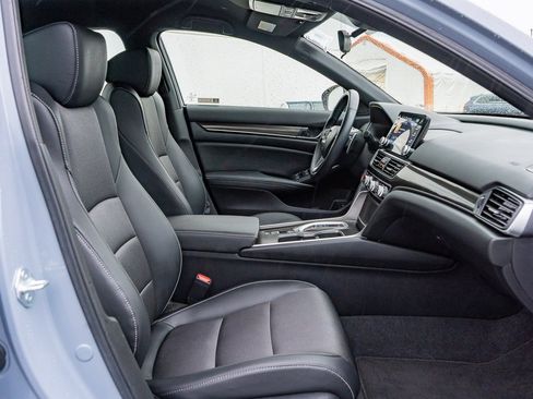 Certified 2022 Honda Accord Sport image 17