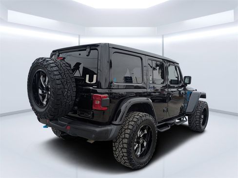 Used 2021 Jeep Wrangler Unlimited Rubicon 4xe w/ Steel Bumper Group image 3