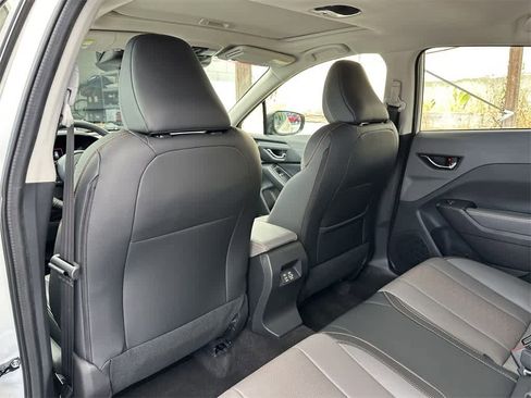 New 2025 Subaru Crosstrek 2.5i Limited w/ Popular Package #3A image 12