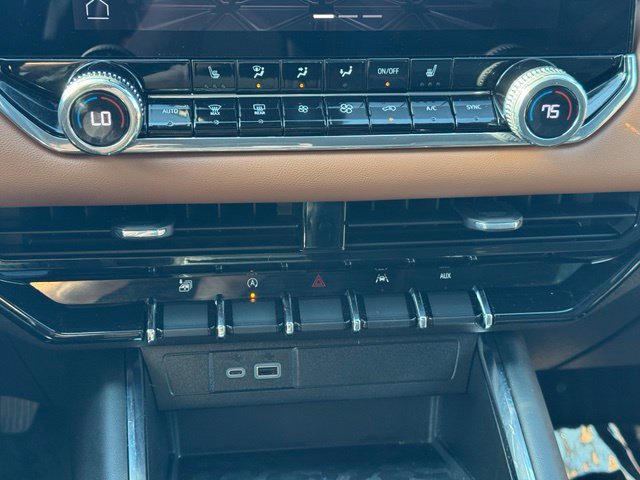Certified 2024 GMC Canyon AT4 AWD/4WD image 19
