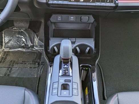 New 2026 Toyota Prius Plug-In Hybrid FWD image 18