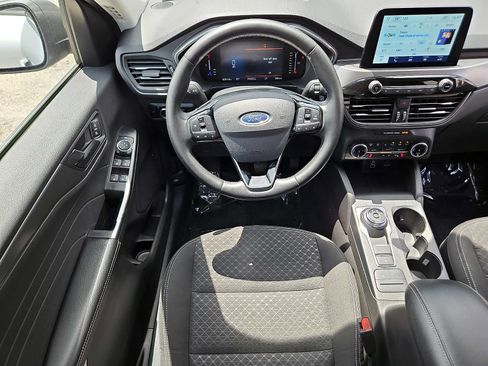Used 2024 Ford Escape Active AWD/4WD image 12