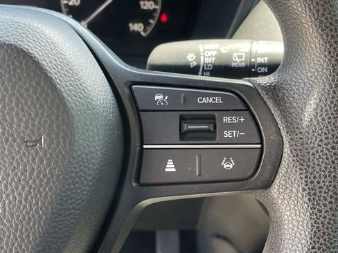 Certified 2024 Honda HR-V LX image 5
