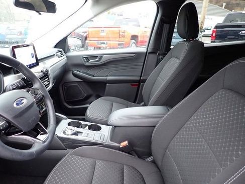 Certified 2024 Ford Escape Active AWD/4WD image 15