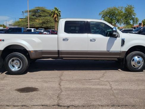 Used 2017 Ford F350 King Ranch w/ King Ranch Ultimate Package AWD/4WD image 12