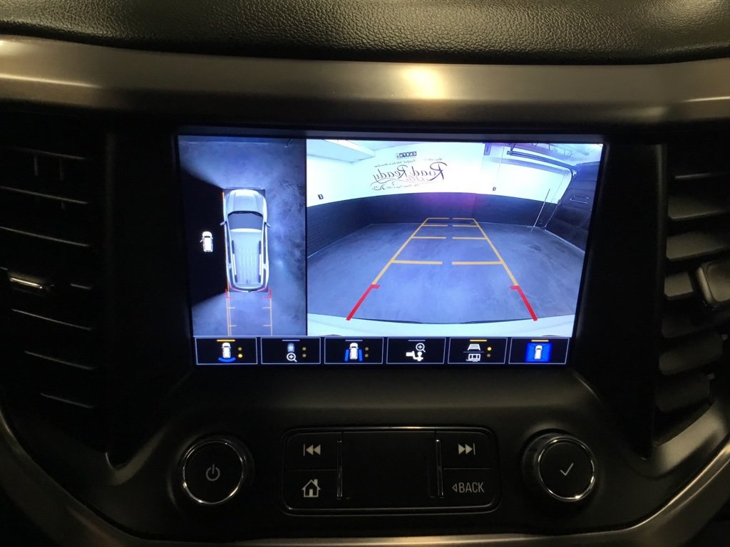 Used 2022 GMC Acadia AT4 w/ Technology Package AWD/4WD image 55