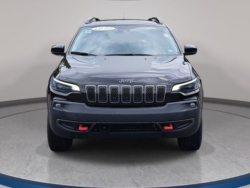 Used 2022 Jeep Cherokee Trailhawk w/ Sun, Sound & Nav Group AWD/4WD image 2