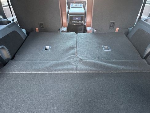 New 2026 Lincoln Aviator Reserve AWD/4WD image 14