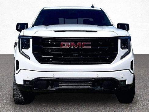 Used 2024 GMC Sierra 1500 Elevation w/ Elevation Premium Package image 3