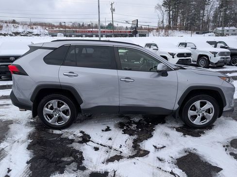 Certified 2020 Toyota RAV4 Limited image 10