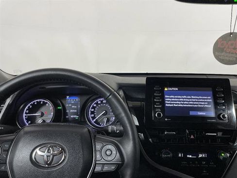 Certified 2023 Toyota Camry SE w/ Cold Weather Package image 15