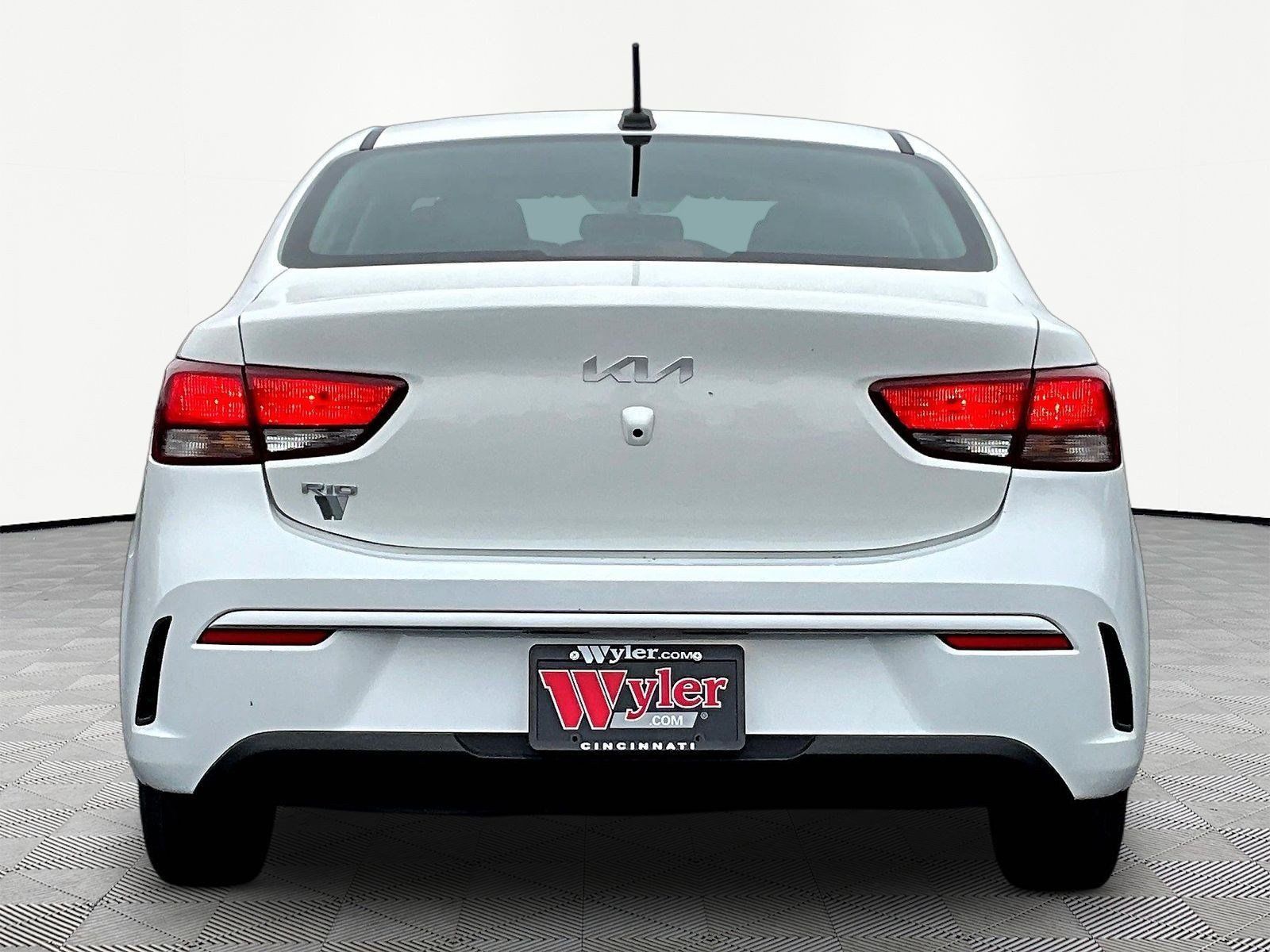 Used 2023 Kia Rio S FWD image 5